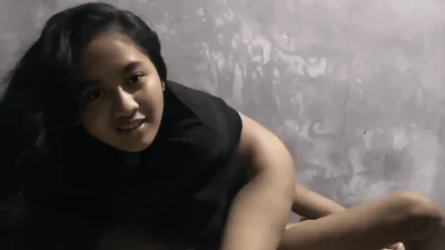 Pumatong sa sobrang horny